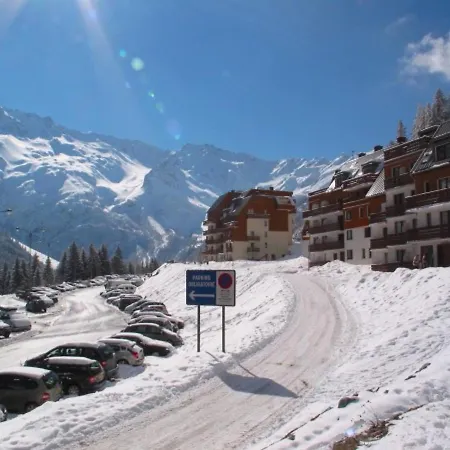 Cosy Aux Pieds Des Pistes, 3 Pers, Le Pleynet - Fr-1-557a-18 La Ferriere (Isere)